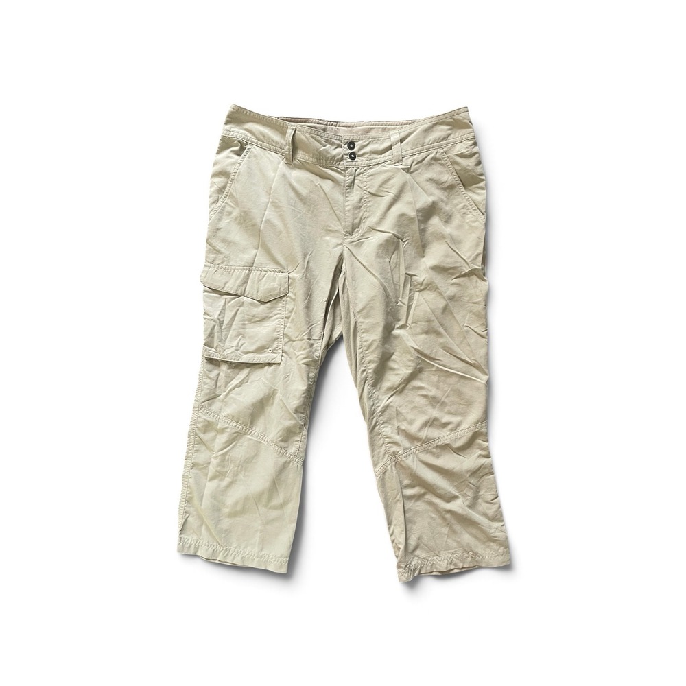 Columbia Omni-Shade Women 8 Tan Khaki Cargo Capri Hiking Pants Sun Protection
